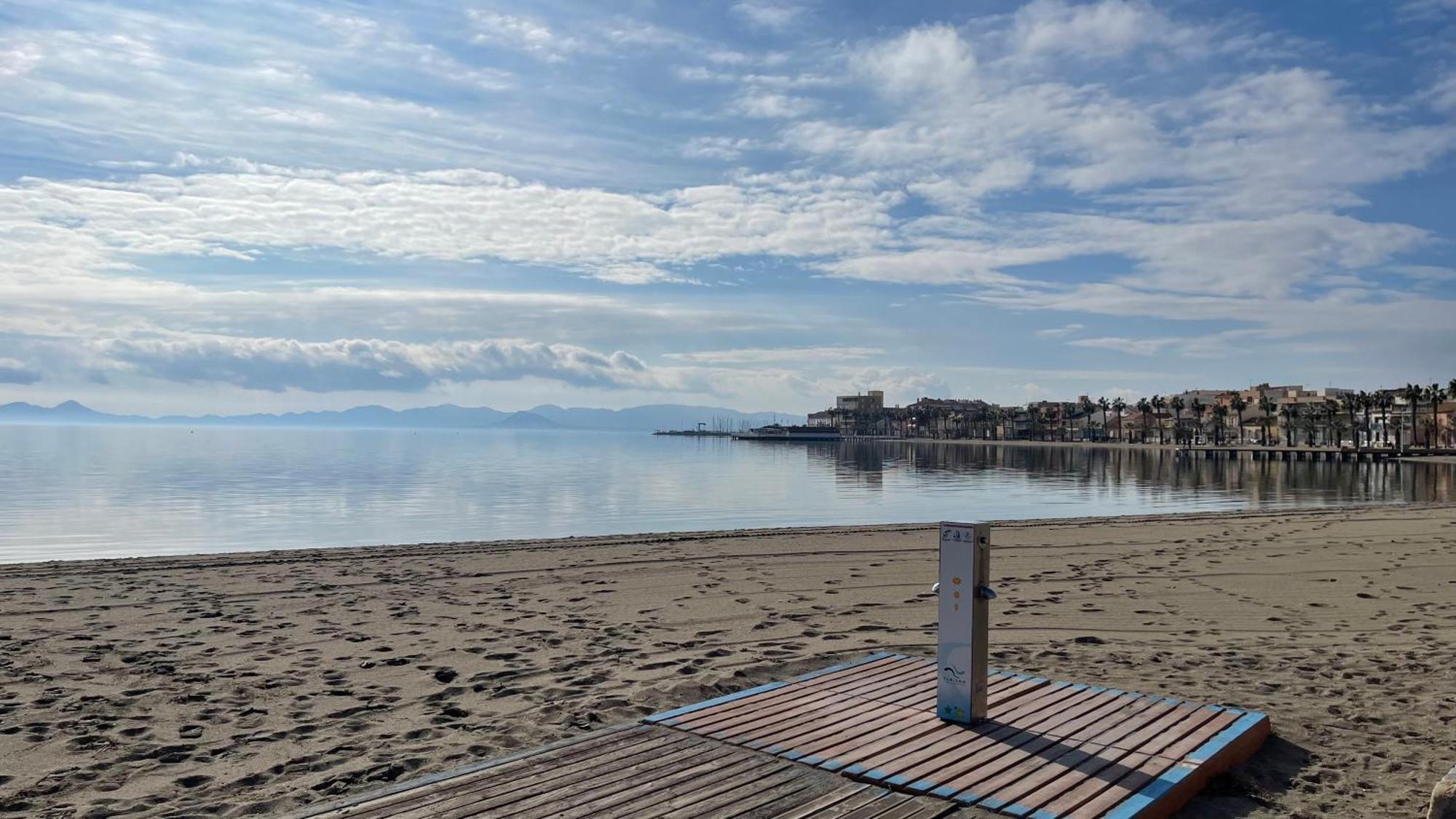 Charming Beachfront Apartment 木尔西亚 外观 照片