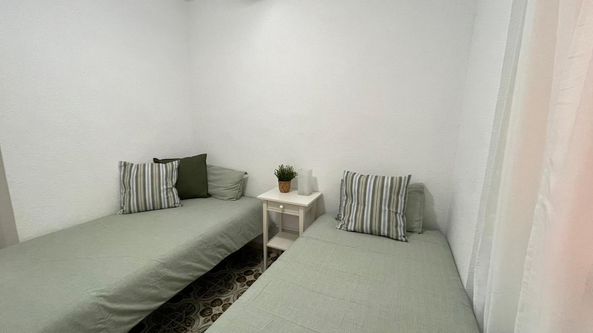 Charming Beachfront Apartment 木尔西亚 外观 照片
