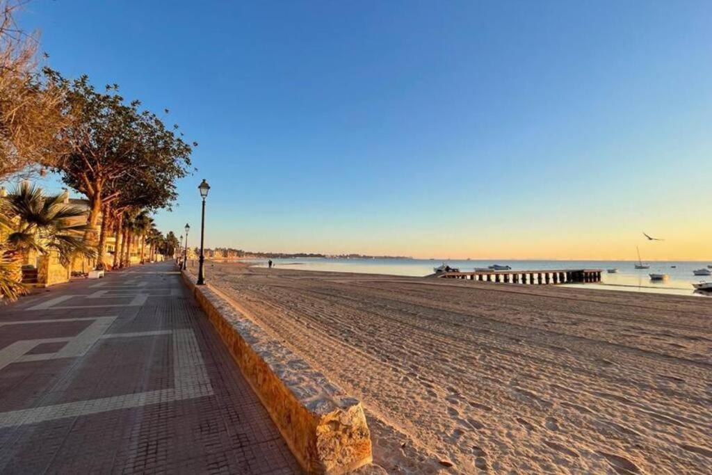 Charming Beachfront Apartment 木尔西亚 外观 照片
